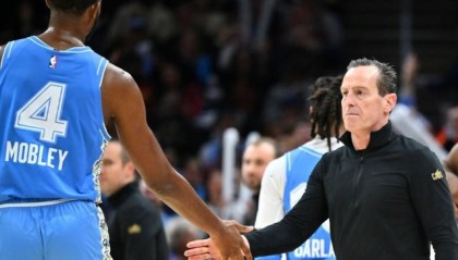 爱游戏平台-骑士15连胜开局预定总决赛？下一战打绿军检验成色